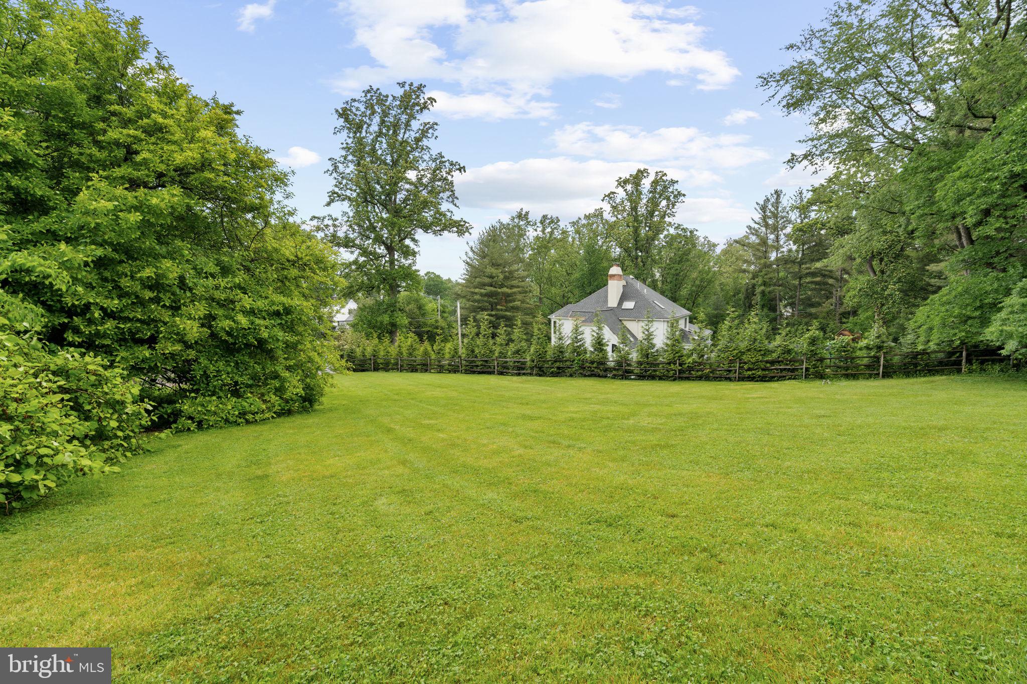 1508 SWEET BRIAR ROAD
