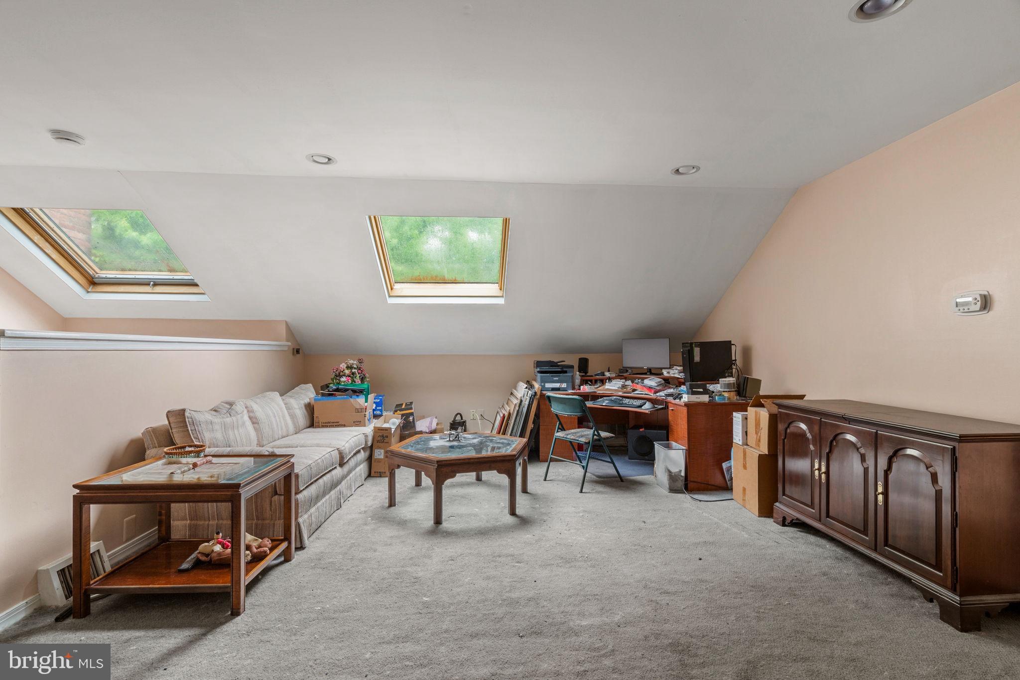 1508 SWEET BRIAR ROAD