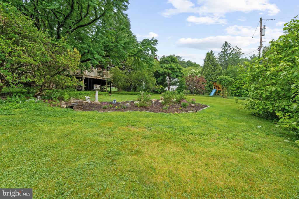 1508 SWEET BRIAR ROAD