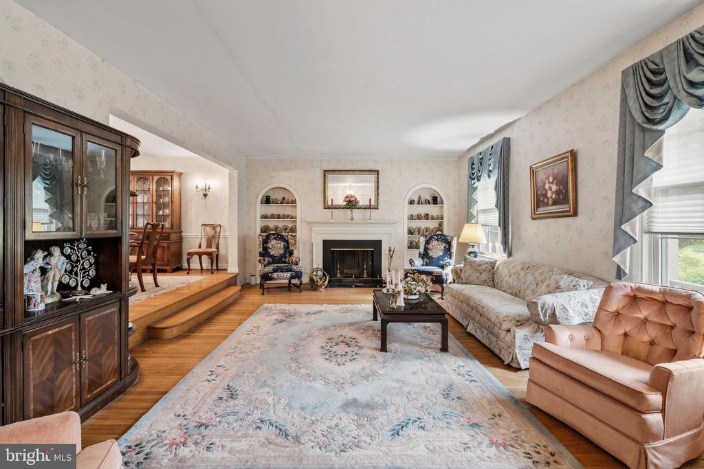 1508 SWEET BRIAR ROAD