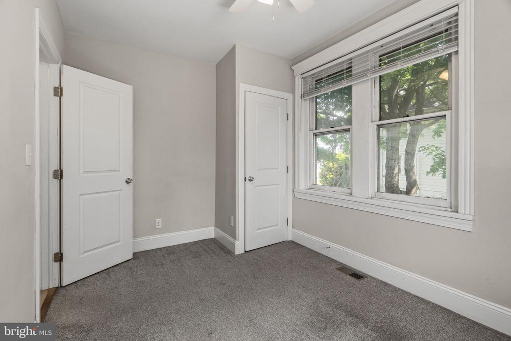 1515 BUTLER PIKE