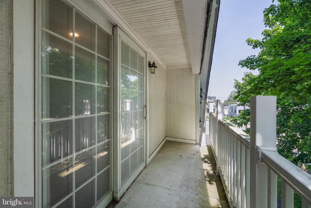 1515 BUTLER PIKE