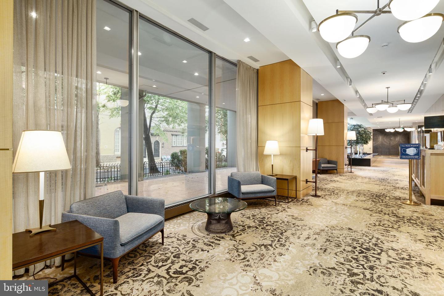 224 W Rittenhouse SQUARE Unit: 1802