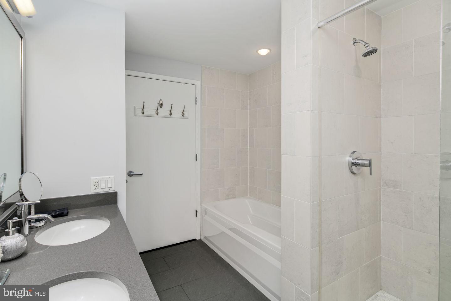 2101 Market STREET Unit: 2606