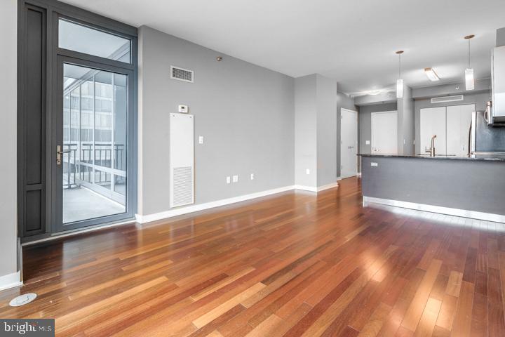 2101 Market STREET Unit: 2308
