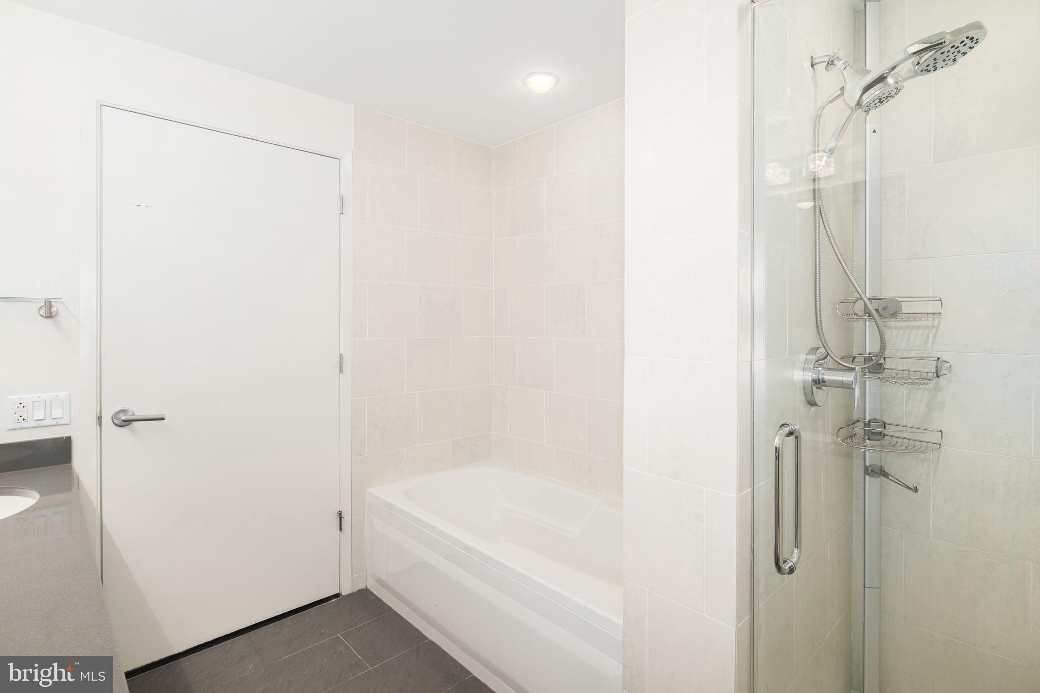 2101 Market STREET Unit: 2302