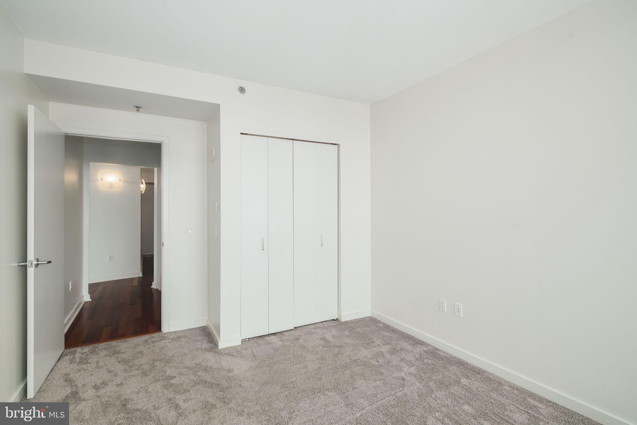 2101 Market STREET Unit: 2302