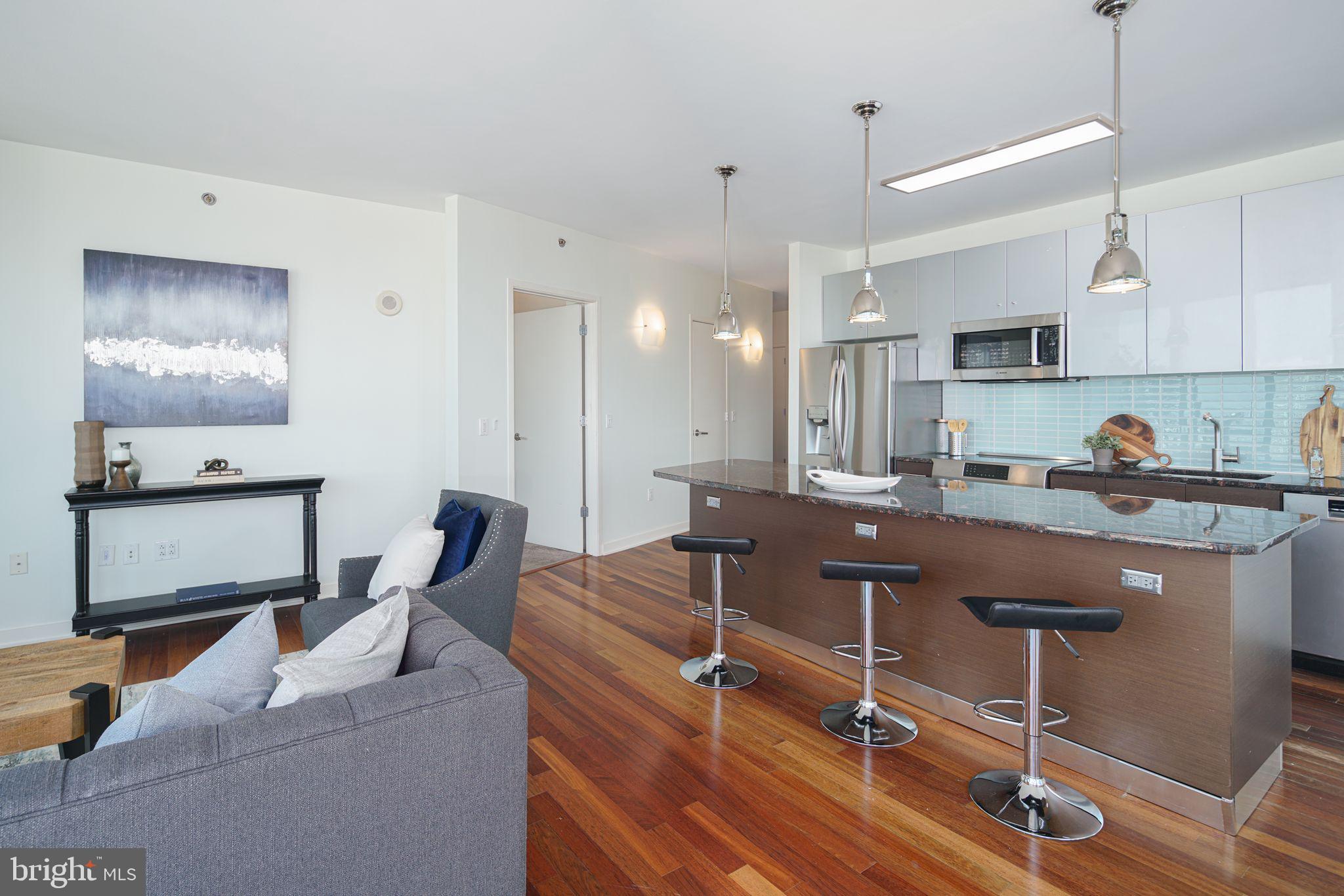 2101 Market STREET Unit: 2302