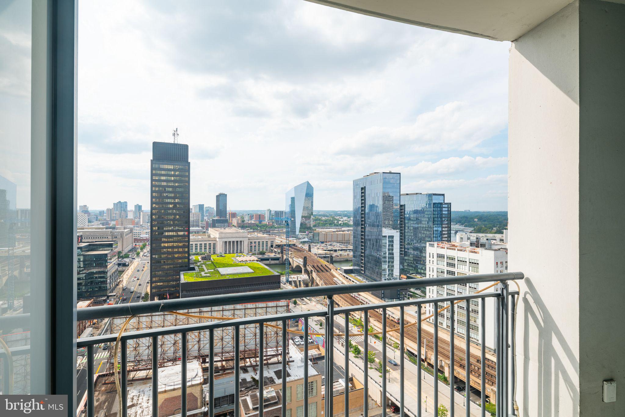 2101 Market STREET Unit: 2302
