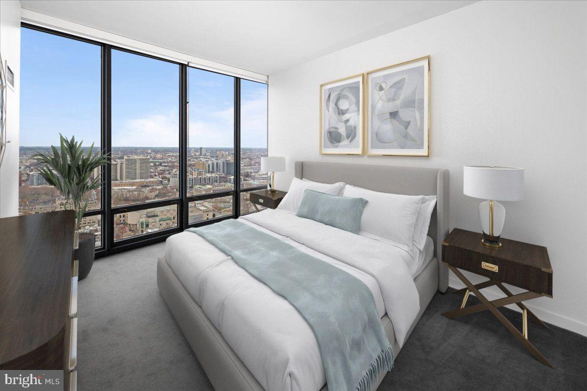 2101 Market Street Unit: 3902