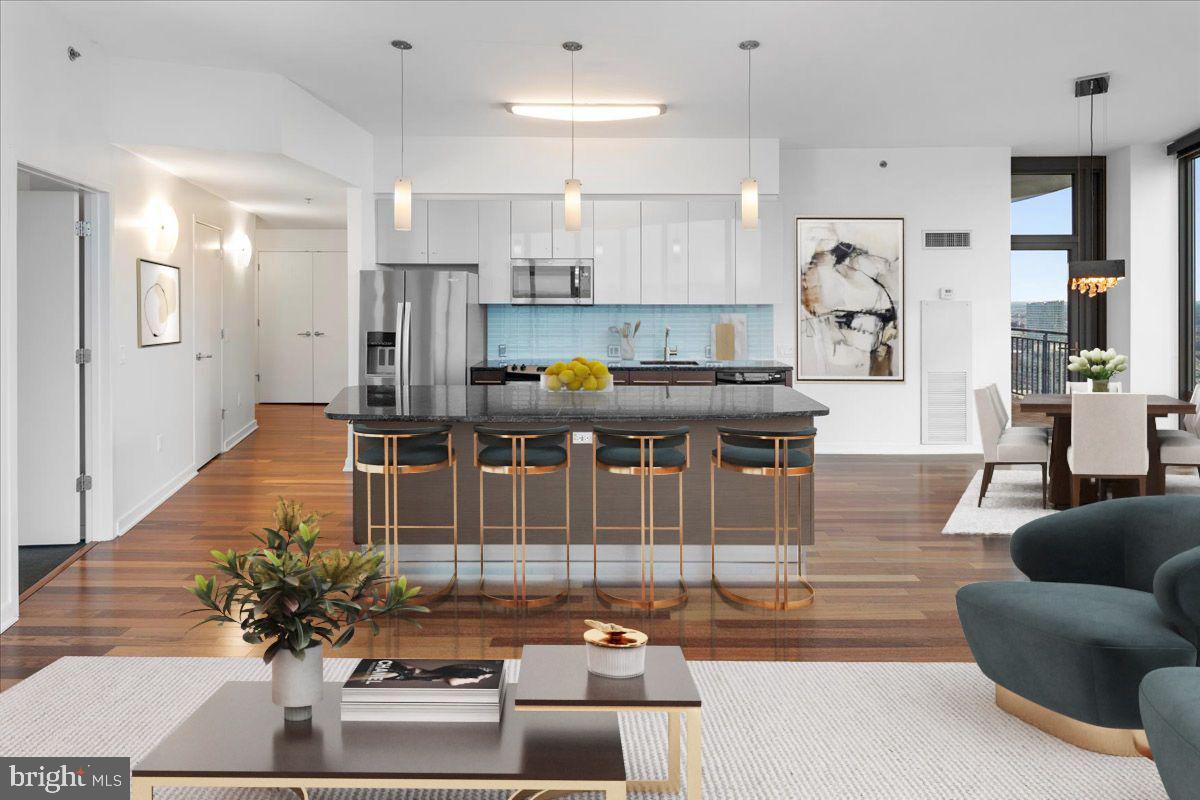 2101 Market Street Unit: 3902