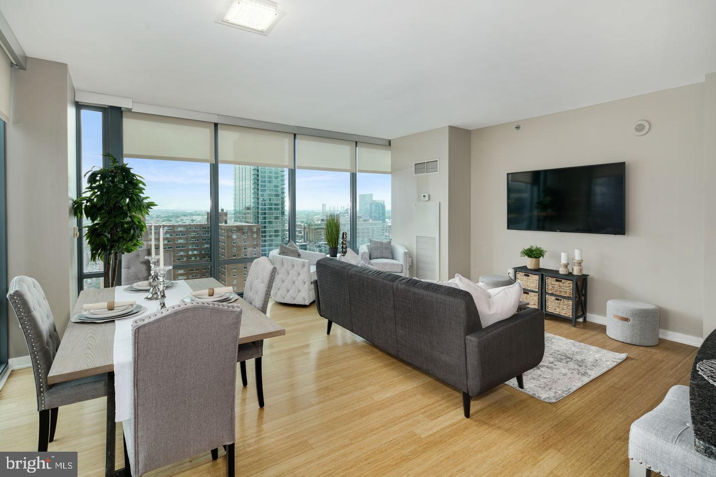 2101 Market St #1706