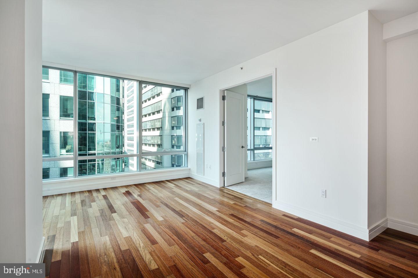 1414 S Penn Sq #23g