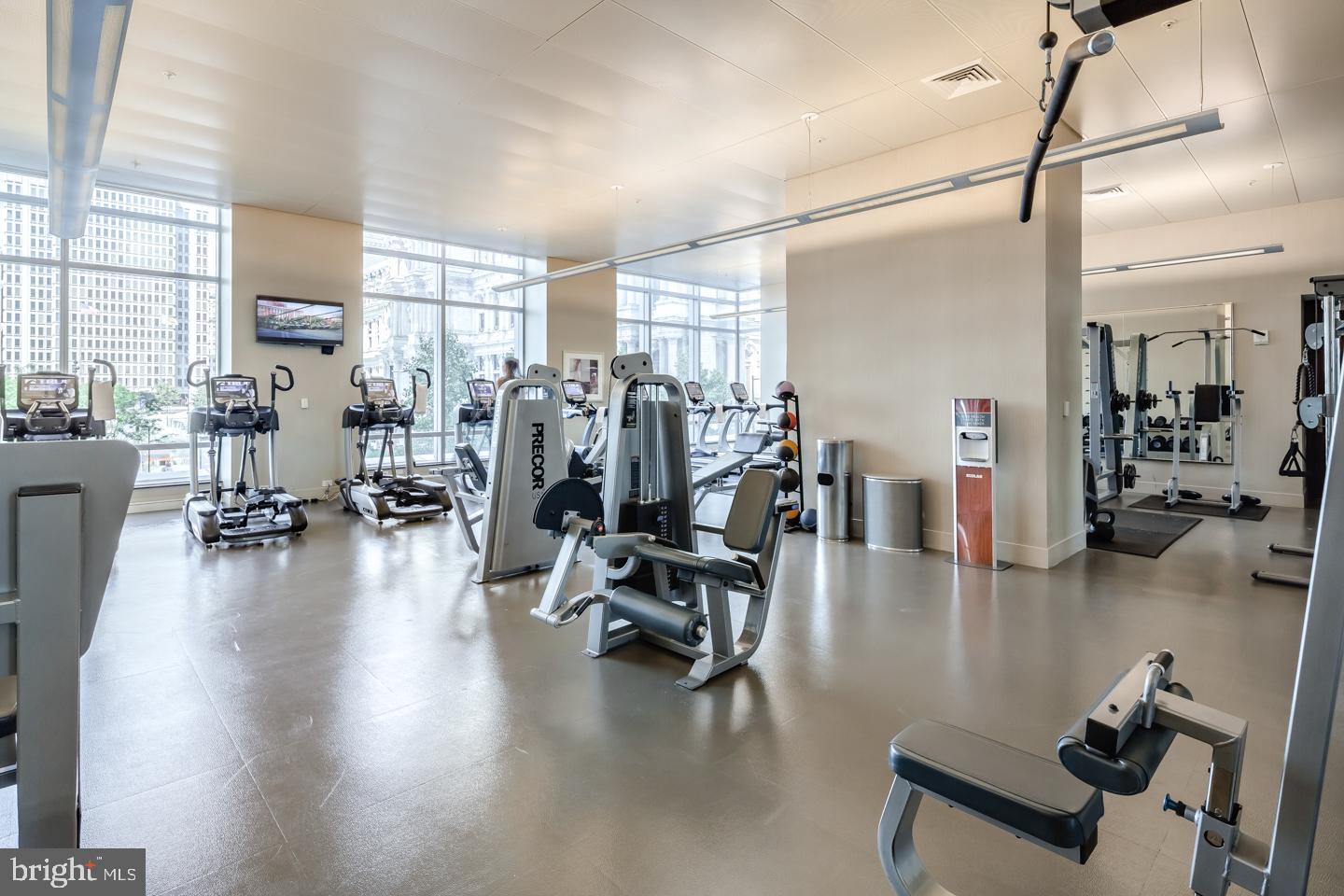 1414 S Penn Sq #23g