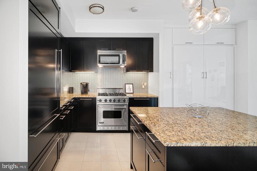 1414 S Penn Sq #23g