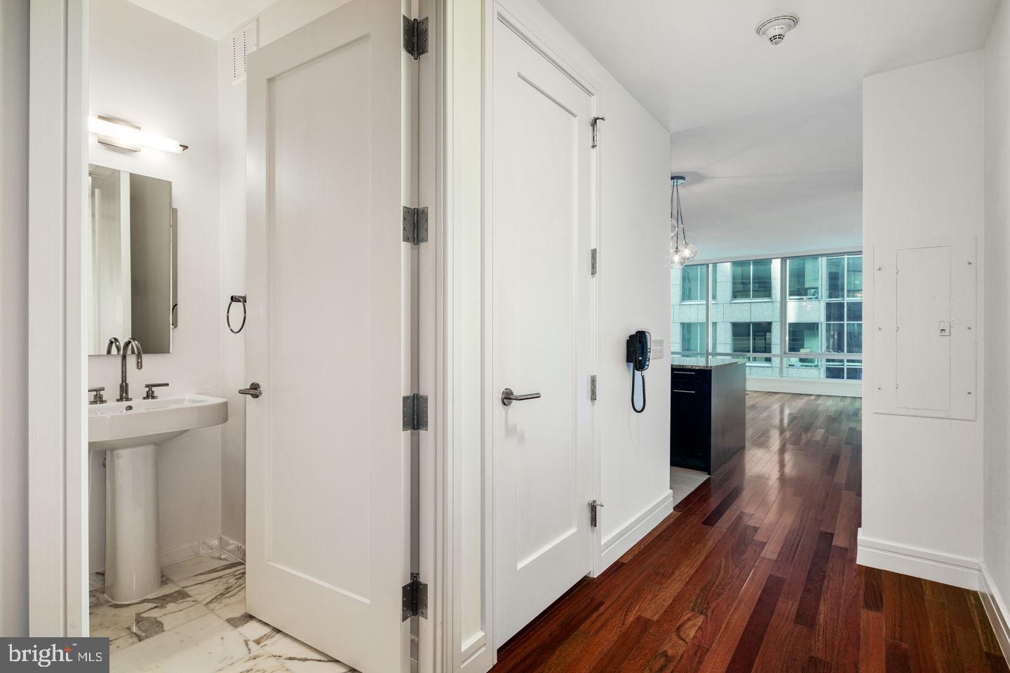 1414 S Penn Sq #23g