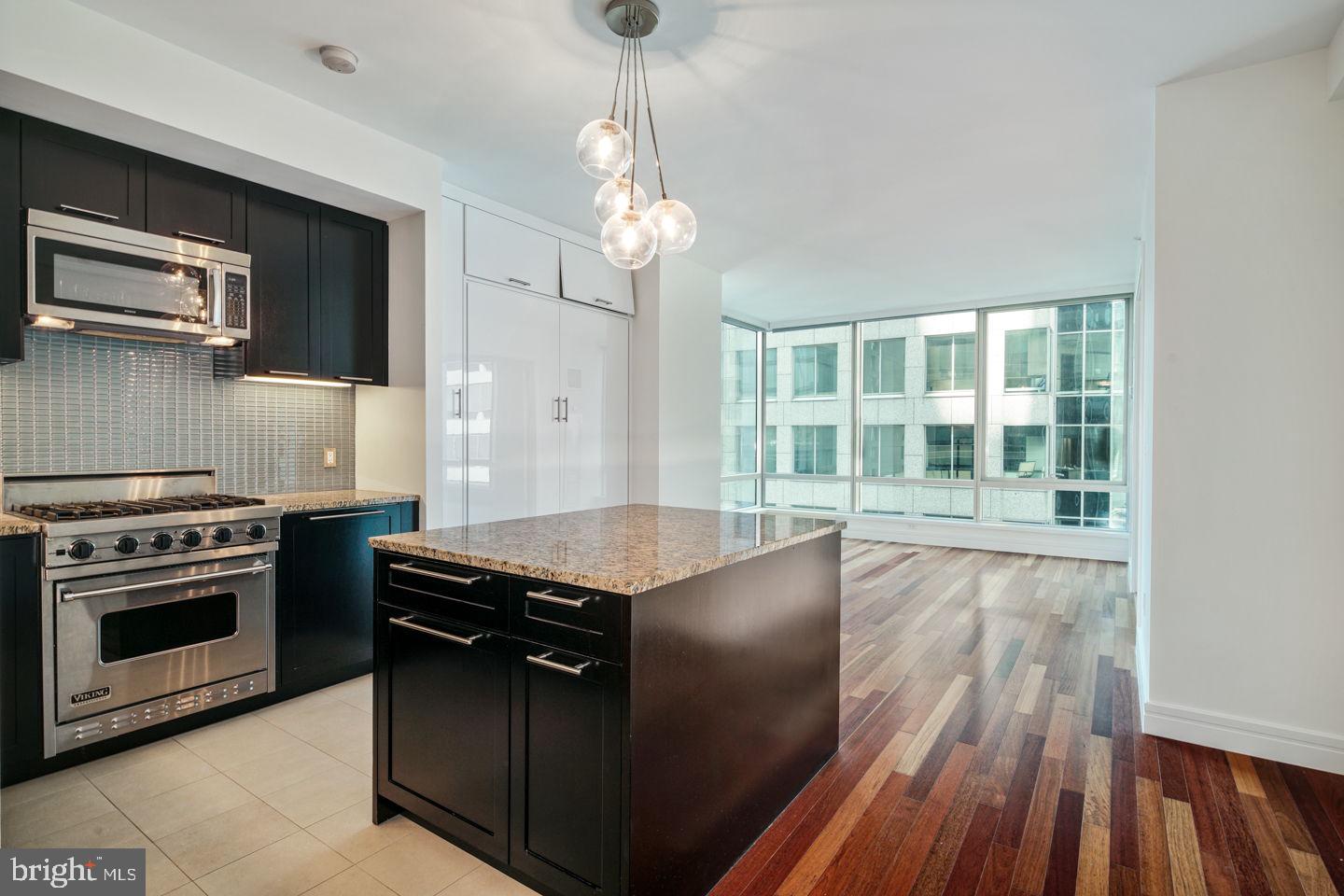 1414 S Penn Sq #23g