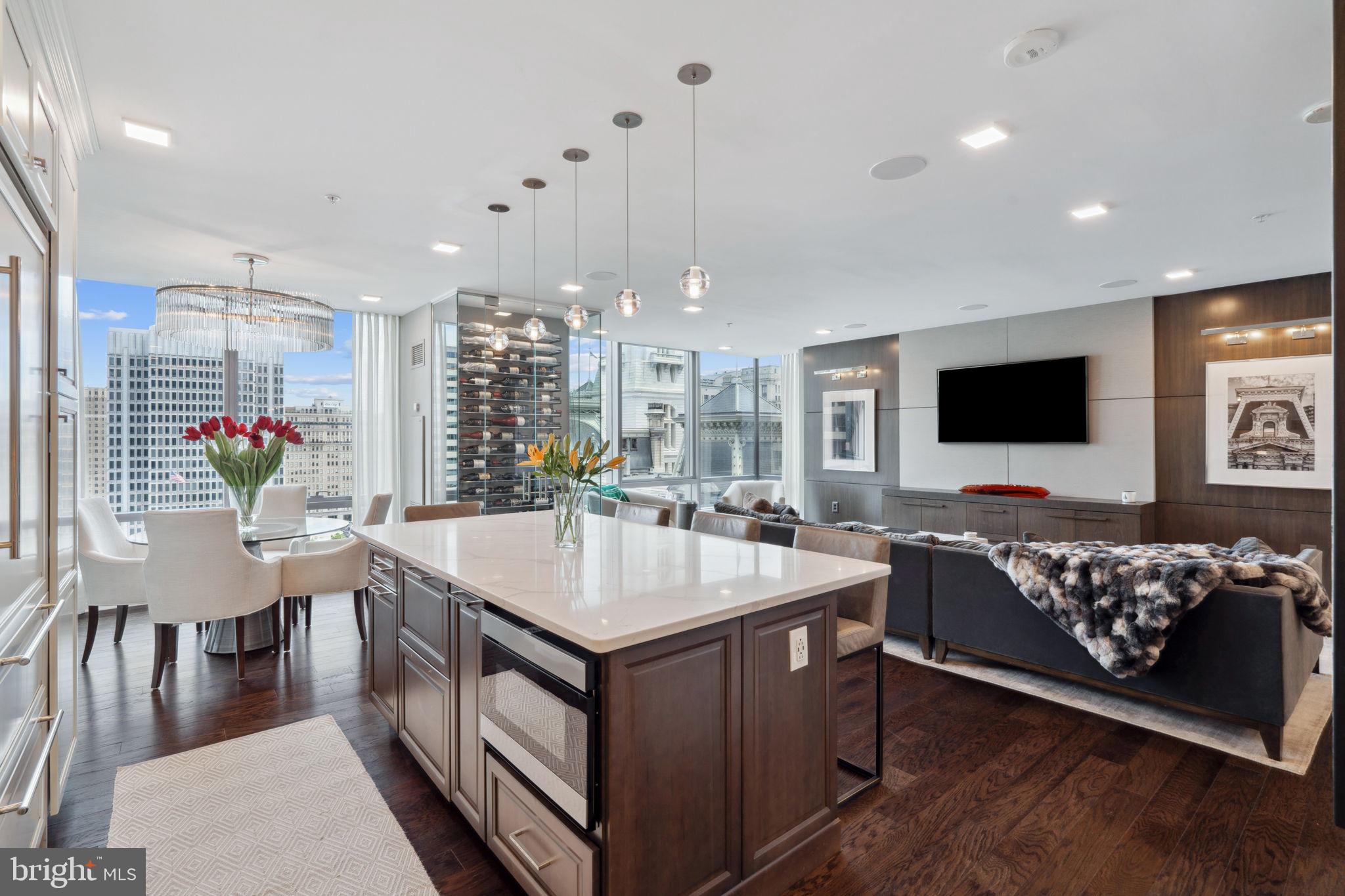 1414 S Penn Sq #15dc