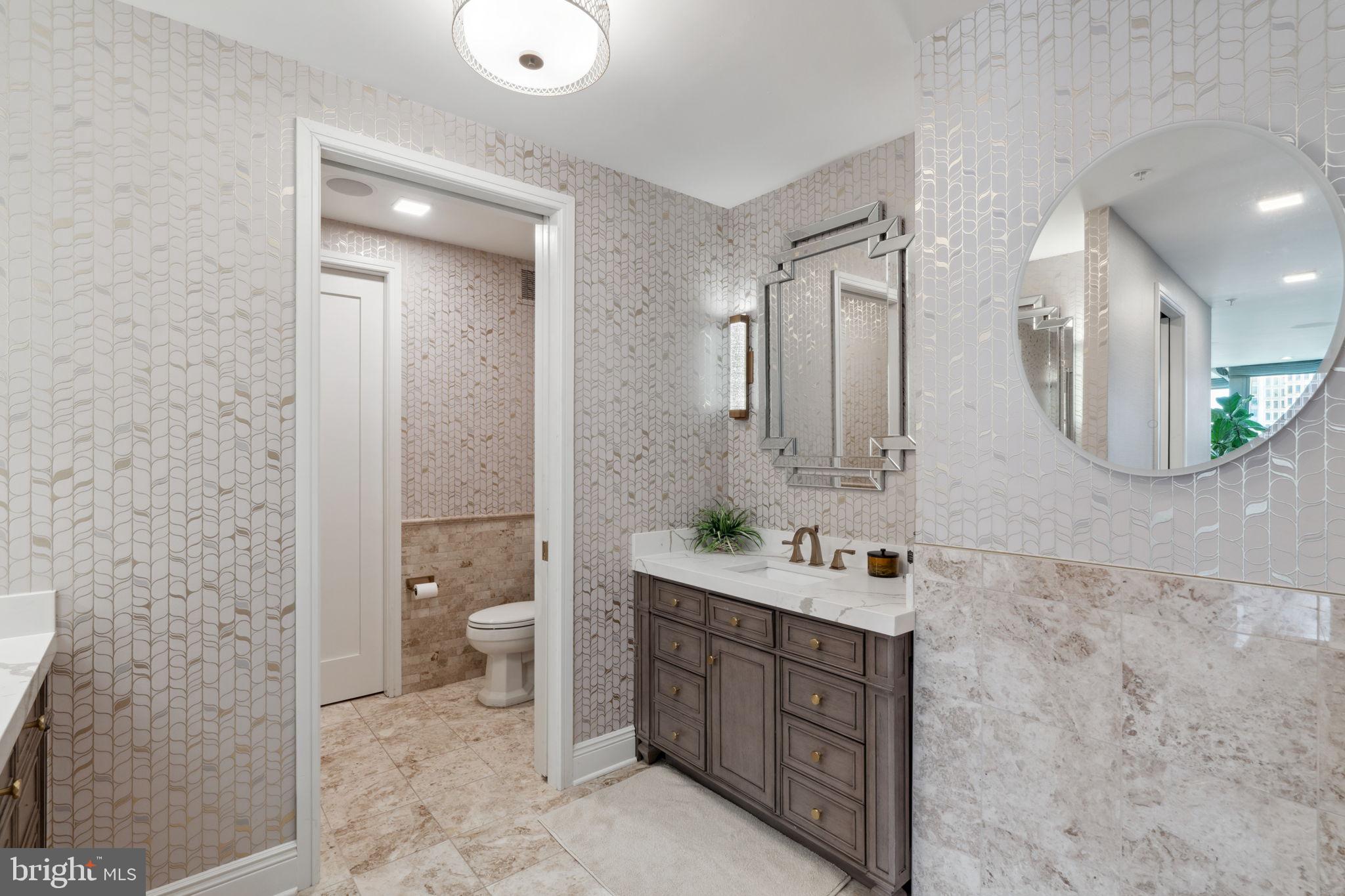 1414 S Penn Sq #15dc