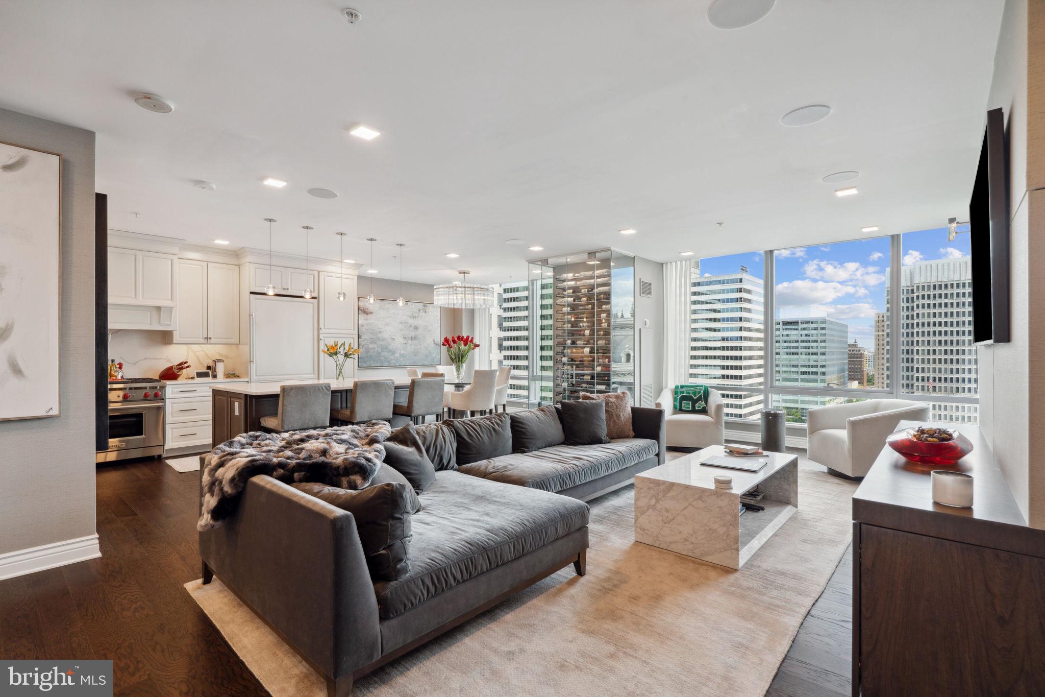 1414 S Penn Sq #15dc