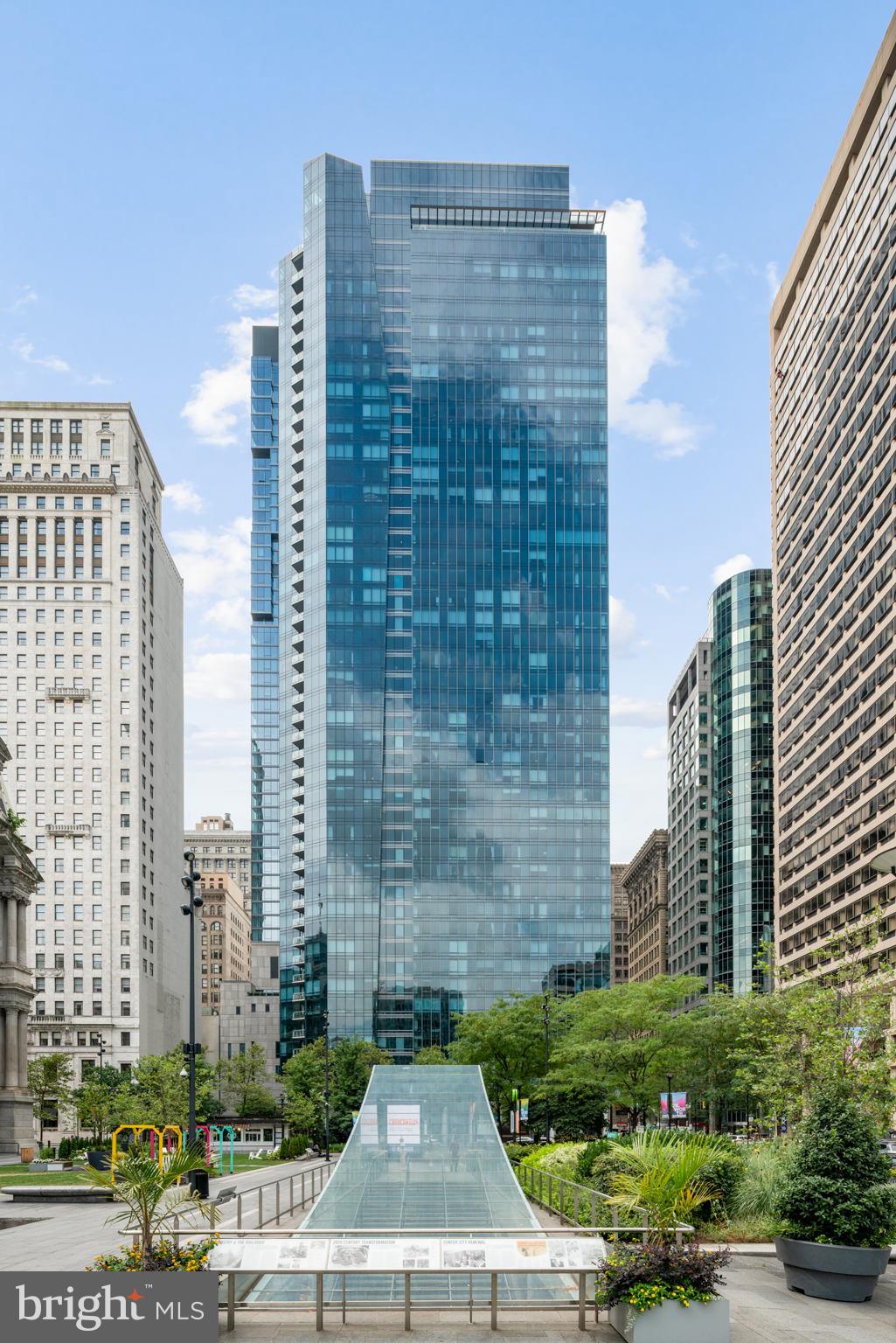 1414 S Penn Sq #15dc
