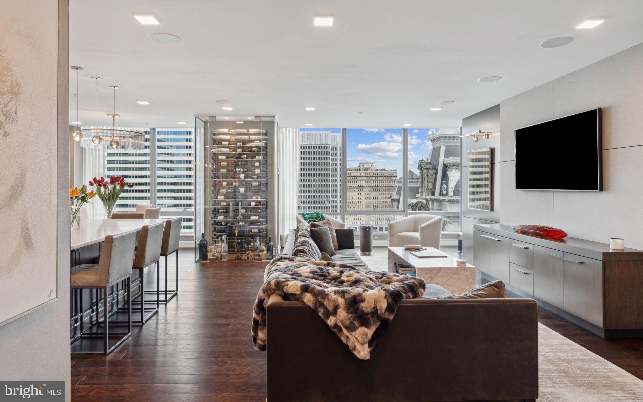 1414 S Penn Sq #15dc