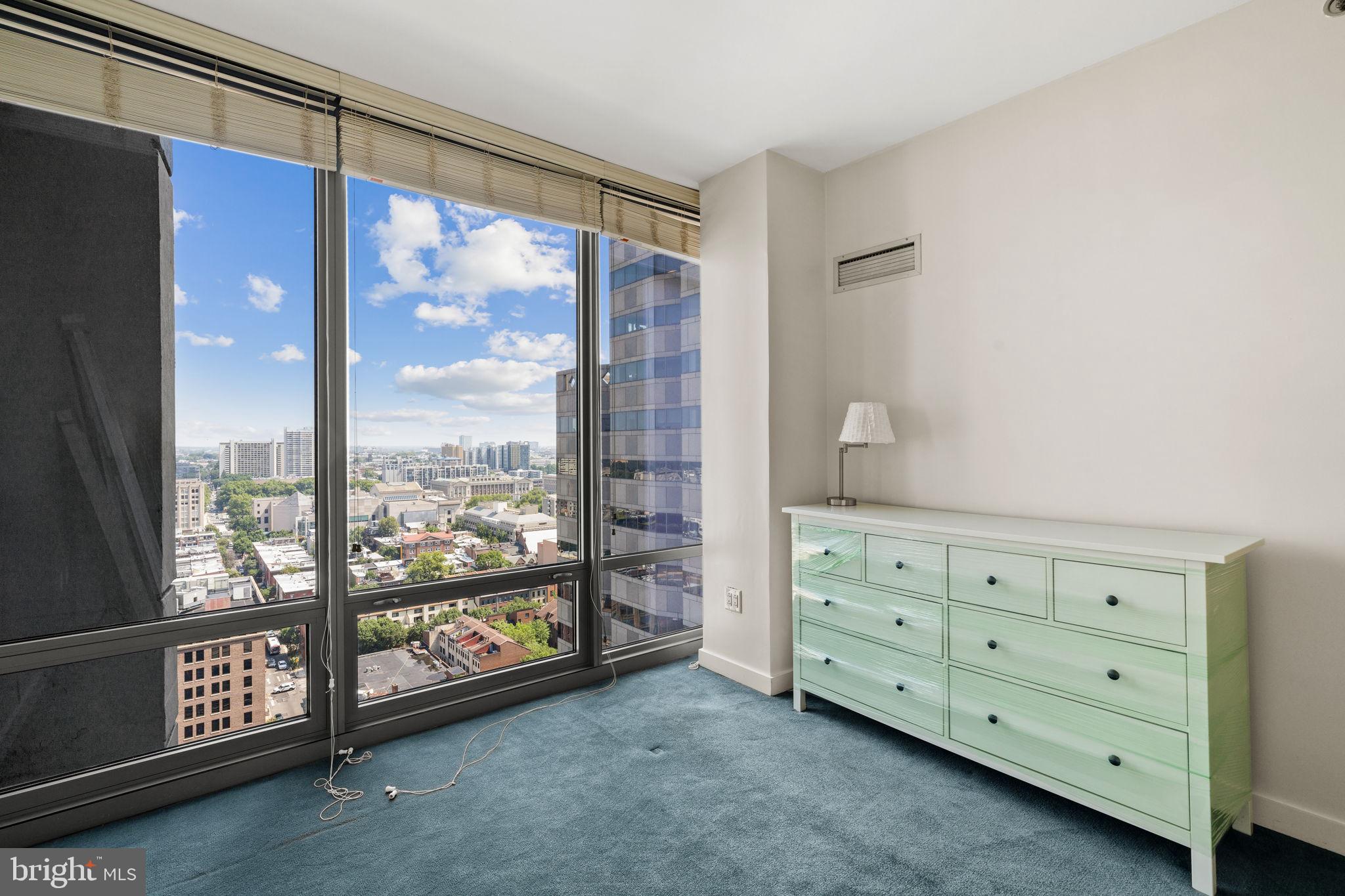 2101 Market St #2907