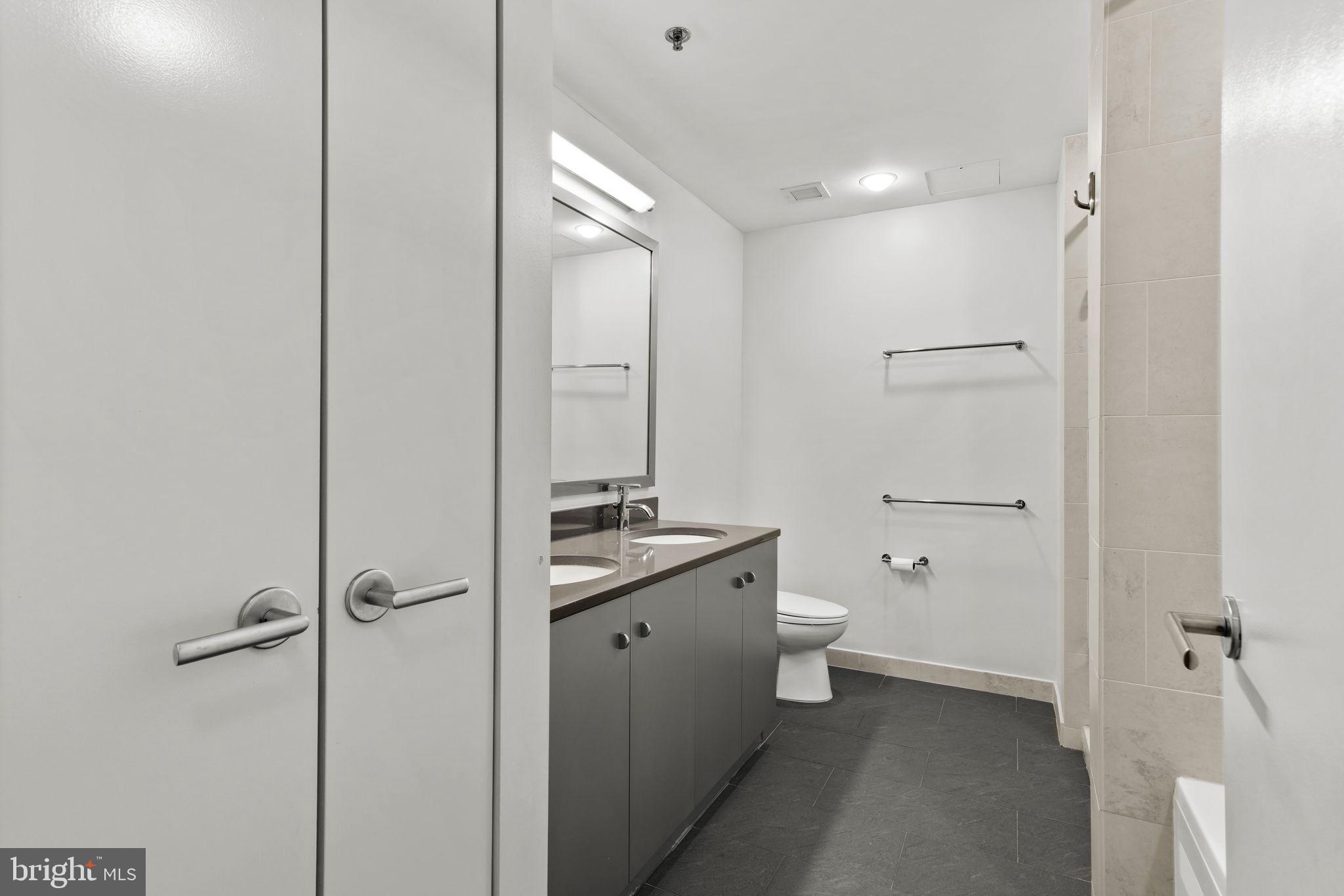 2101 Market St #2907