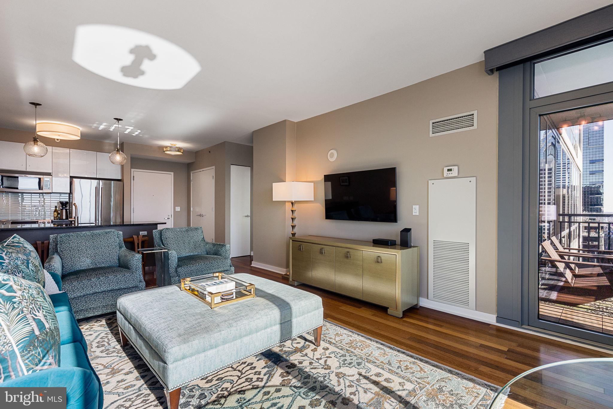 2101 Market St #3505