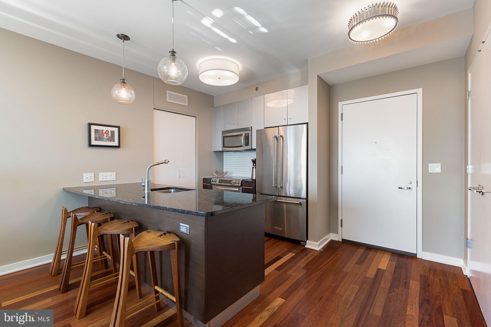 2101 Market St #3505