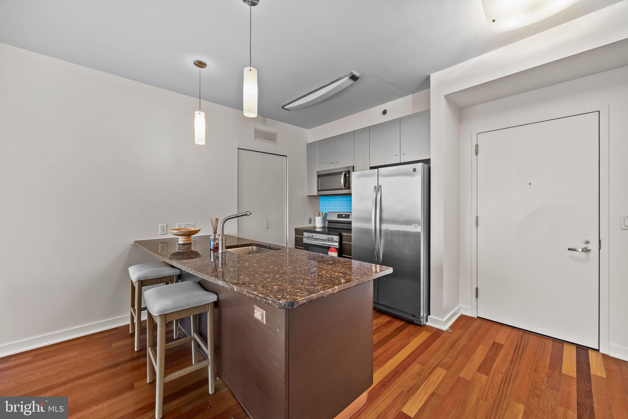 2101 Market St #2105