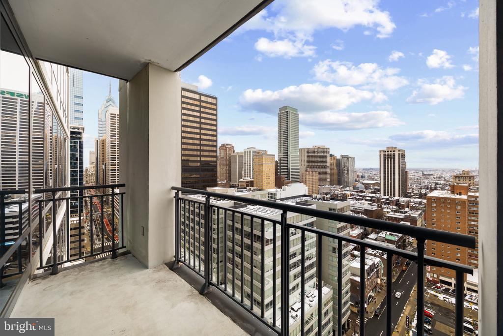 2101 Market St #2105