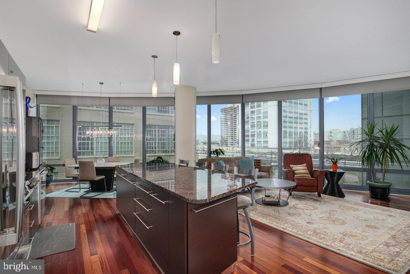 2101 Market St #302