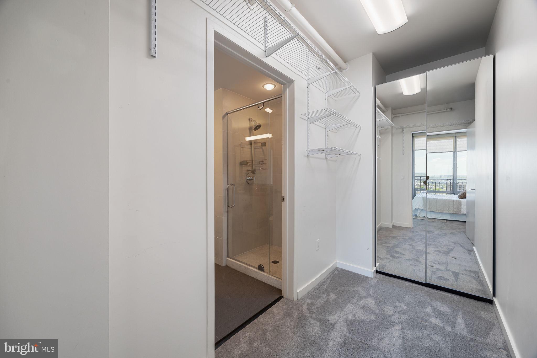 2101 Market St #2204