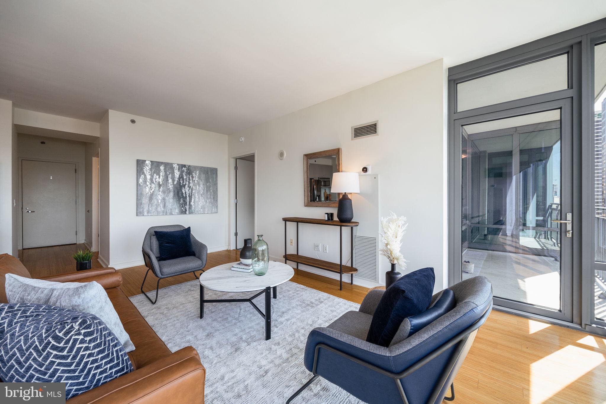2101 Market St #2204