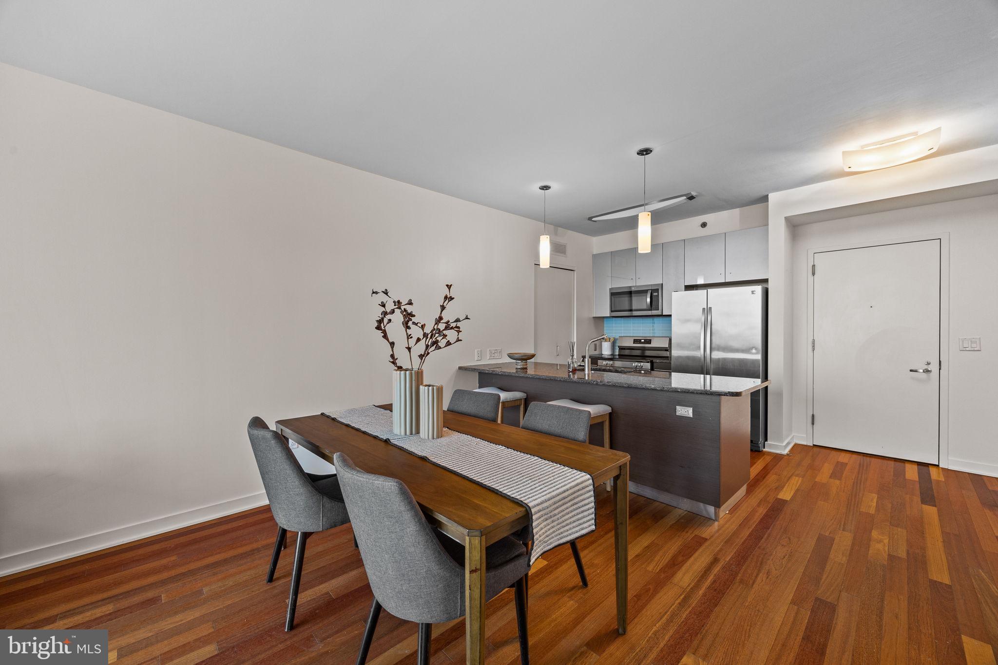 2101 Market St #705
