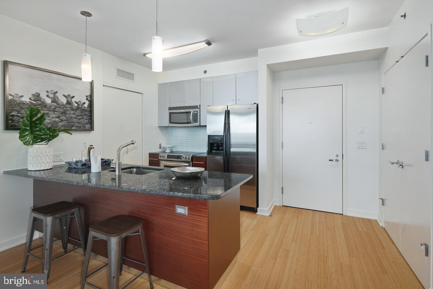 2101 Market St #3605