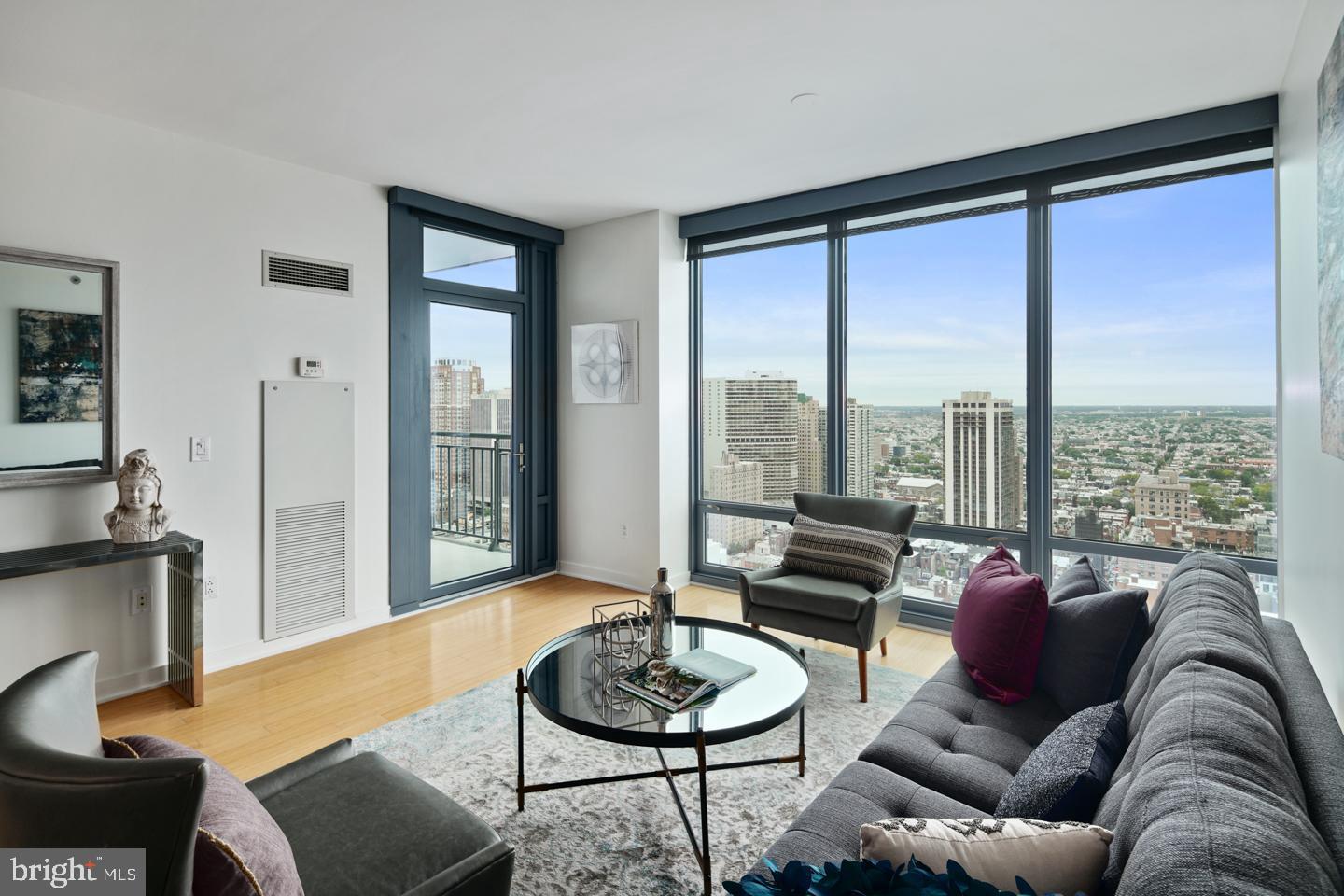 2101 Market St #3605