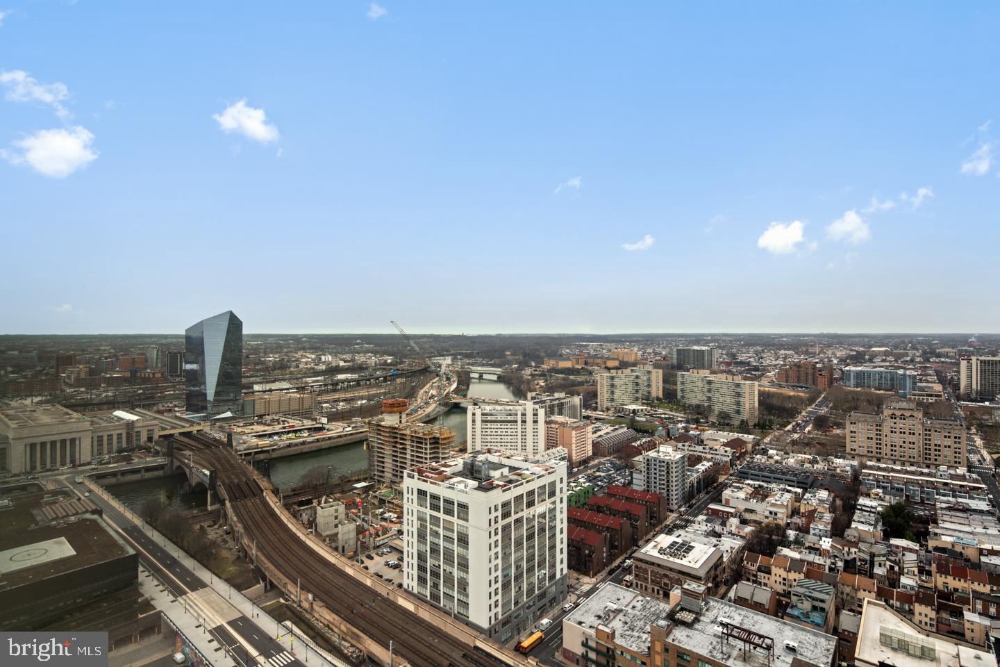 2101 Market St #3502