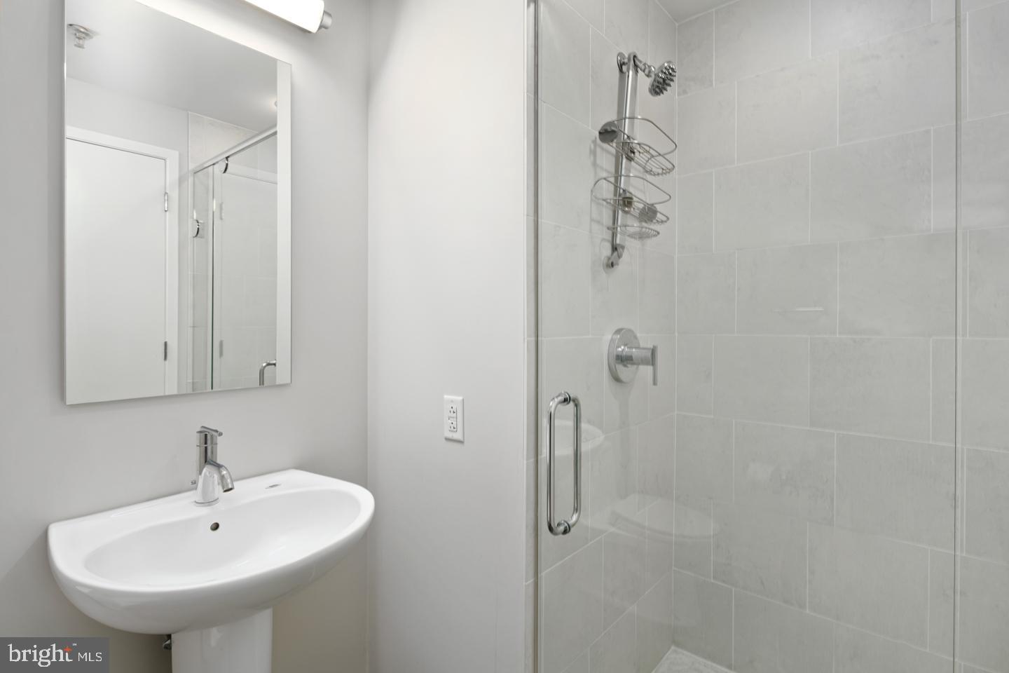 2101 Market St #1902