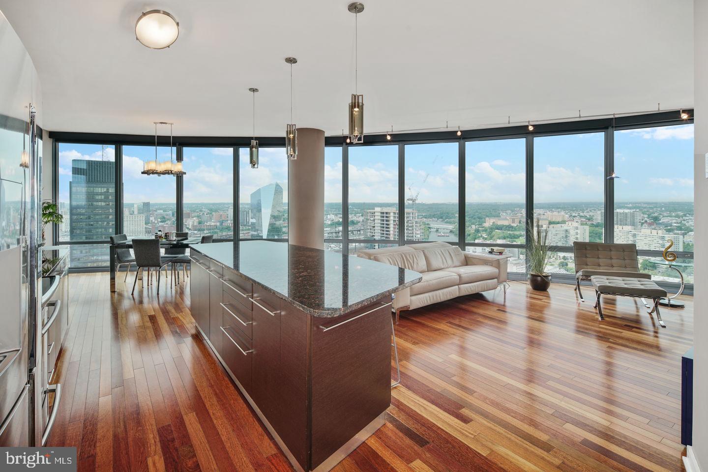 2101 Market St #3502/01