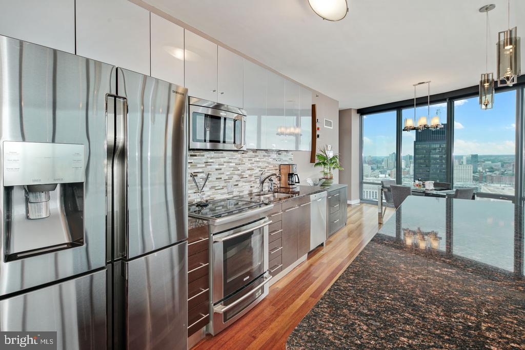 2101 Market St #3502/01