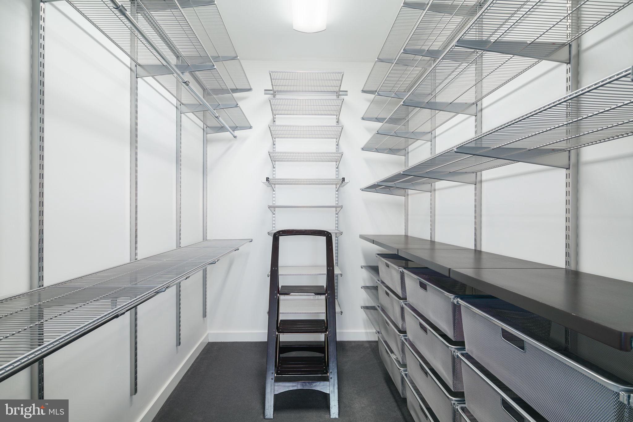 2101 Market St #3501