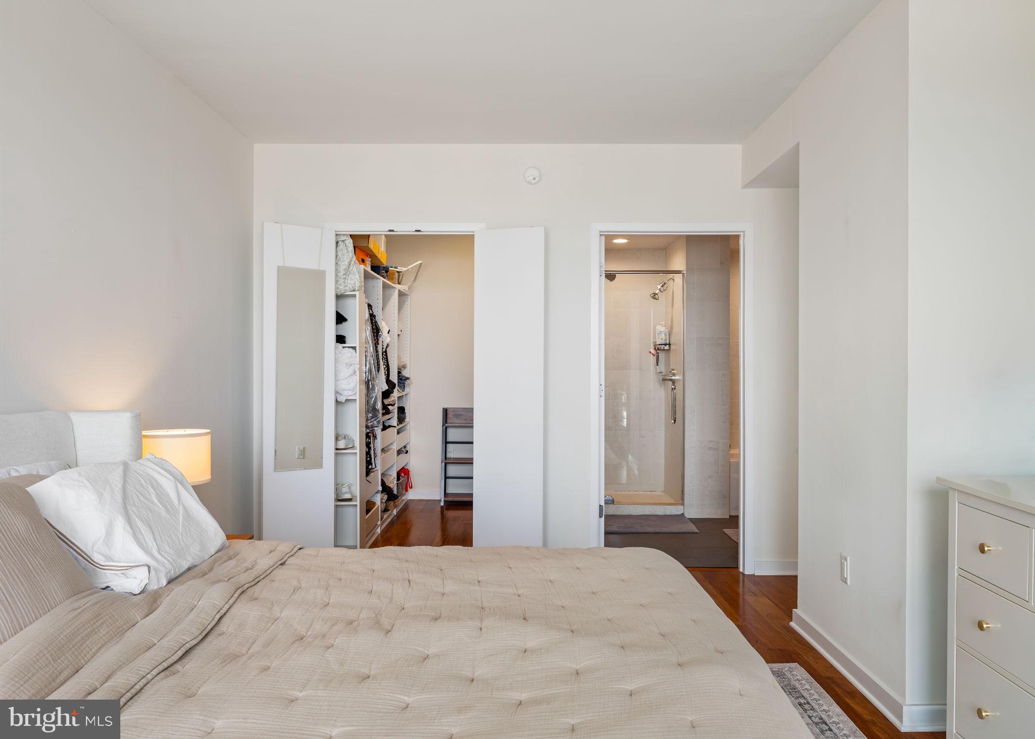 2101 MARKET STREET 1401