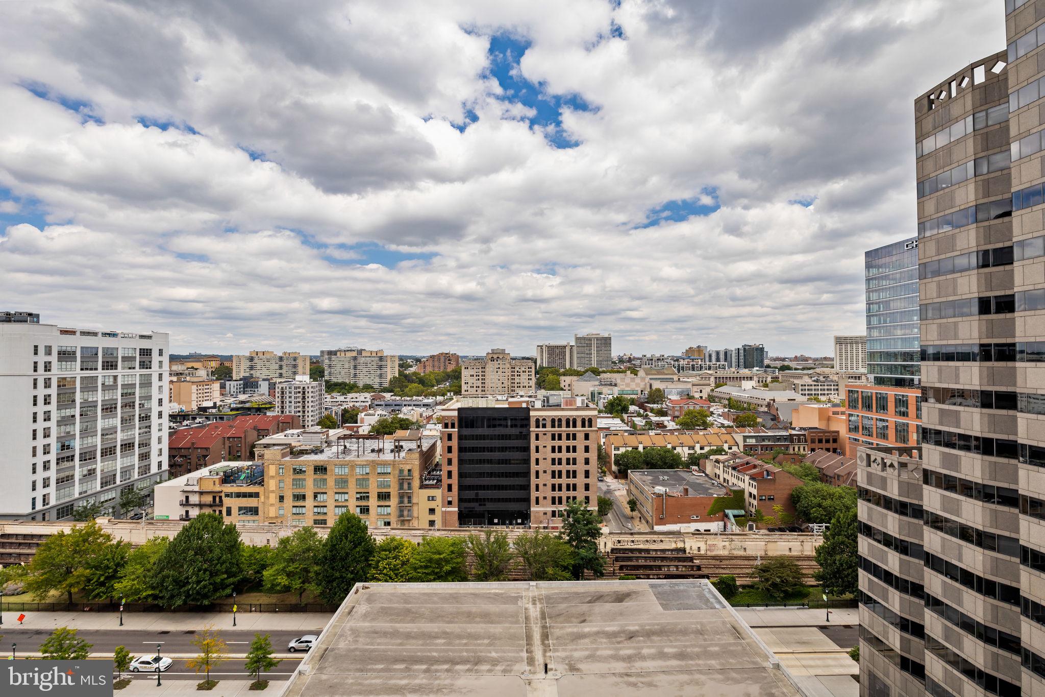 2101 MARKET STREET 1401