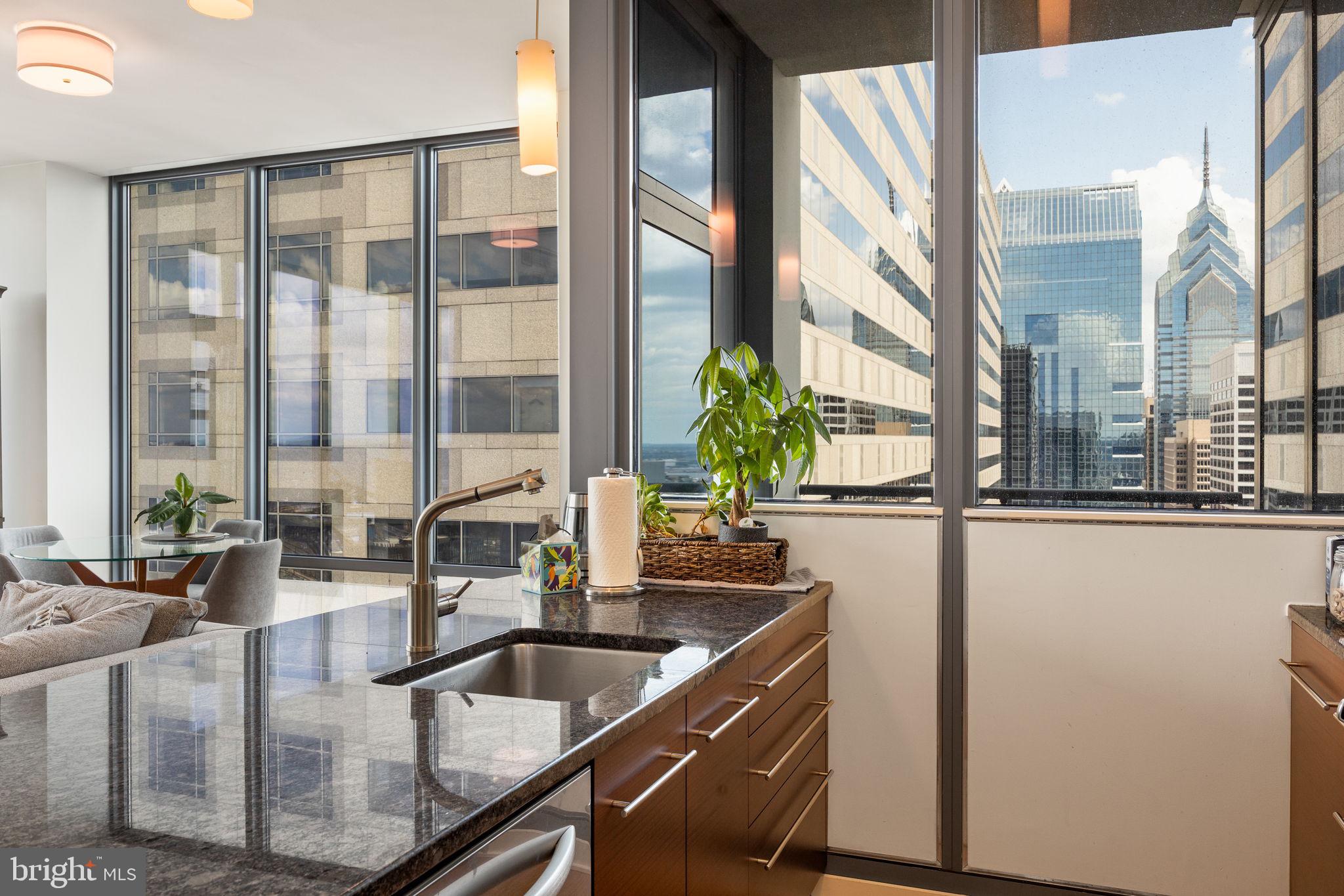 2101 MARKET STREET 4206