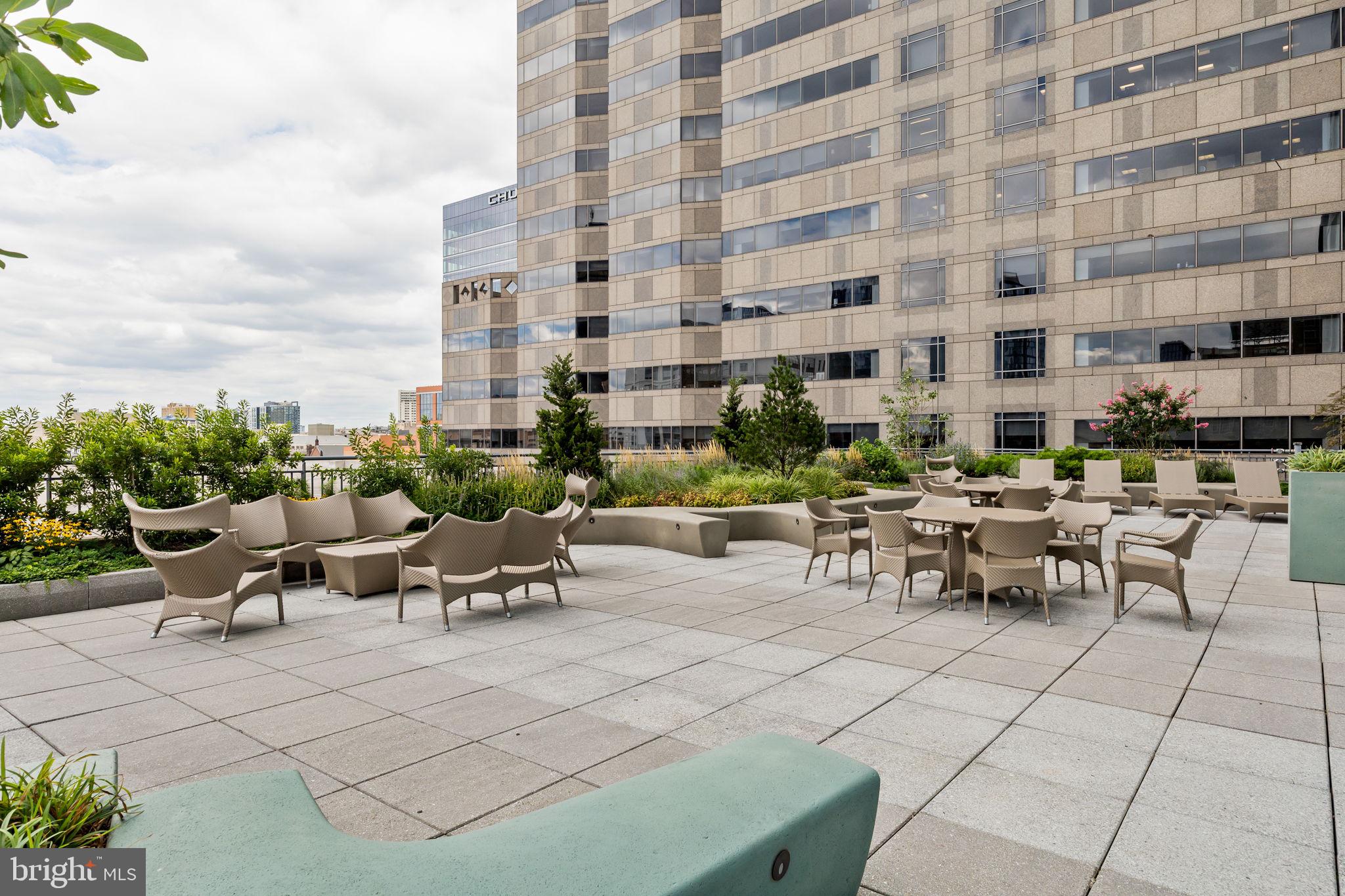 2101 MARKET STREET 4206
