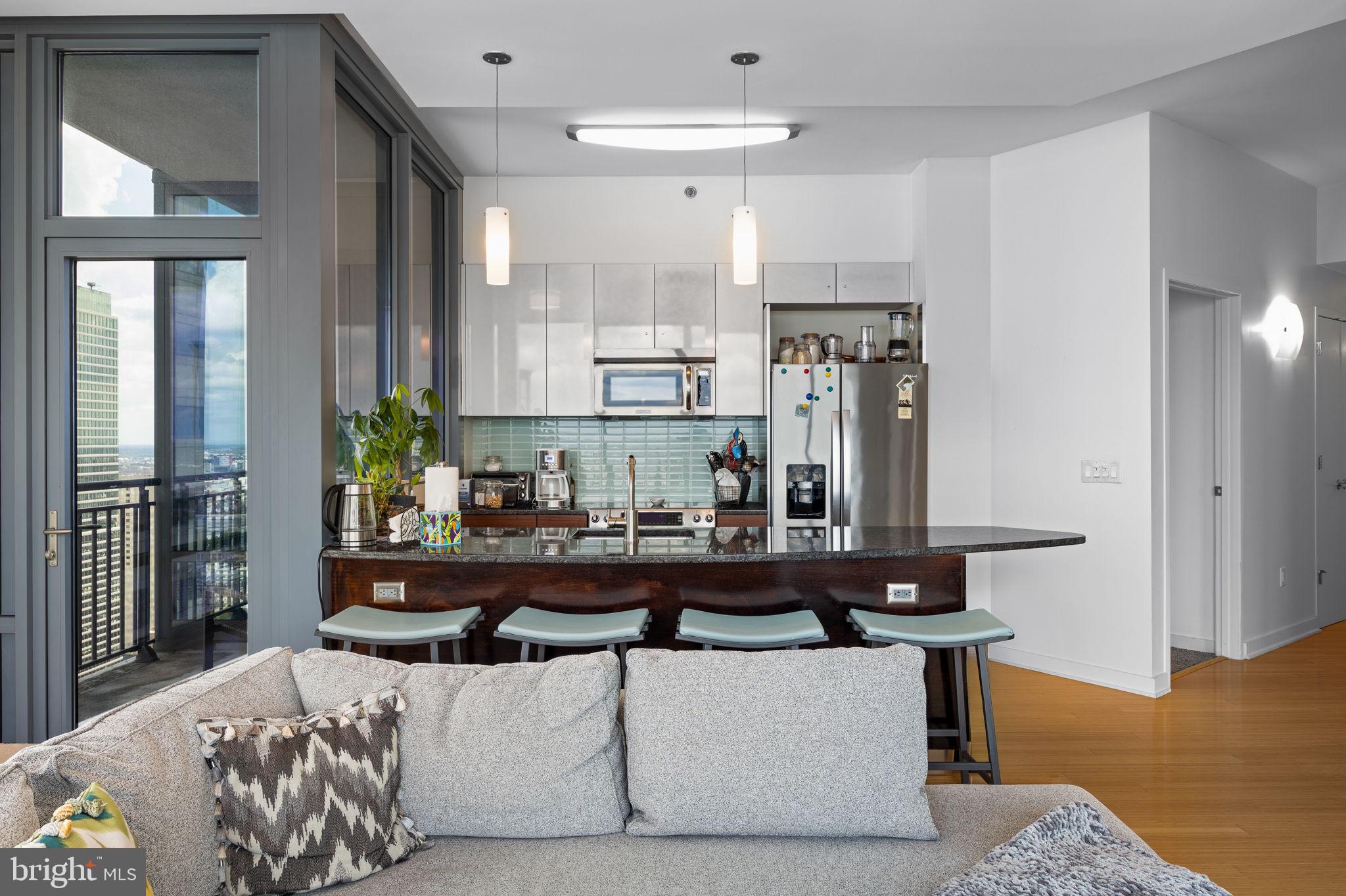 2101 MARKET STREET 4206