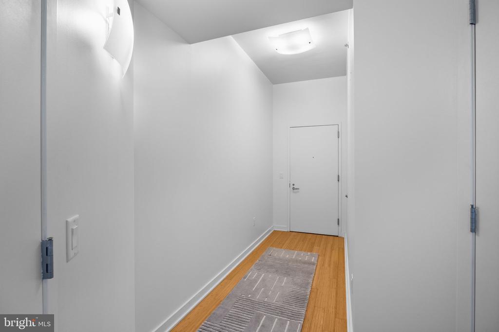2101 MARKET STREET 4206