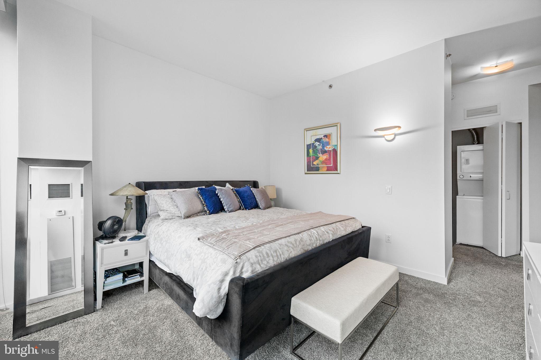 2101 MARKET STREET 4206